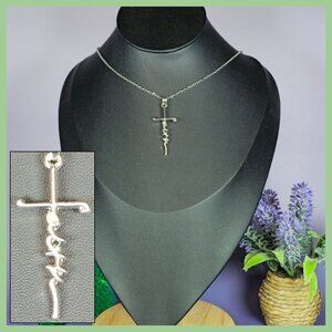 Silvery "Faith" Cross Pendant Necklace (NWOT)‎
